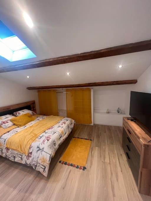 Apartment T2 Neuf Et Moderne Climatiser Avec Netflix Amazon